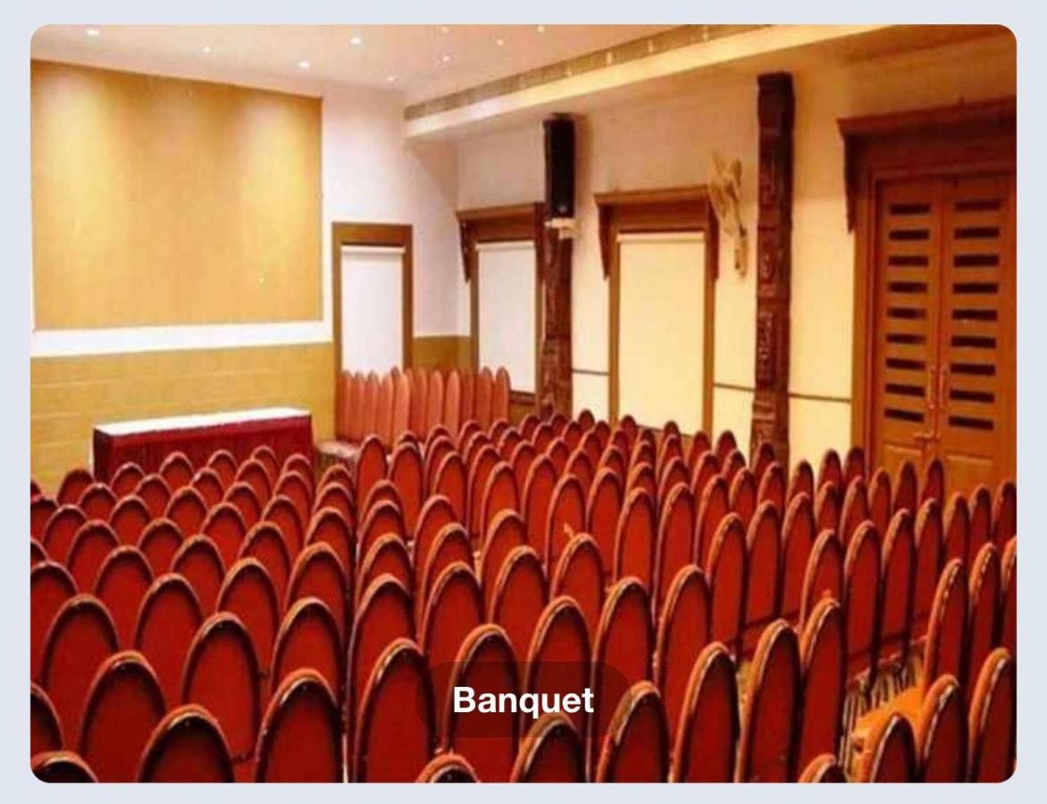 Hotel Sasthapuri Кожикоде Экстерьер фото