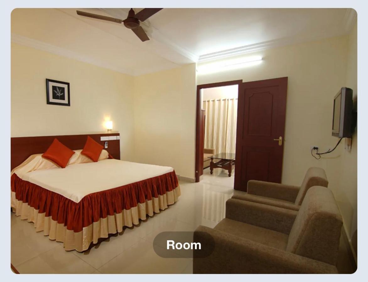 Hotel Sasthapuri Кожикоде Экстерьер фото